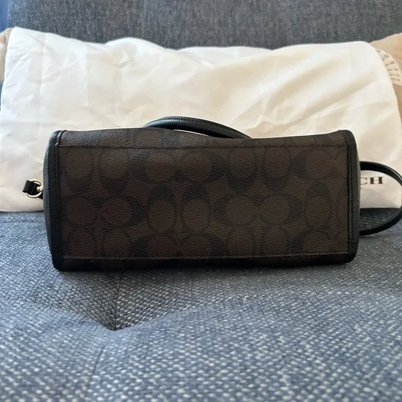 Authentic Coach Purse/crossbody - Picture 5 of 6